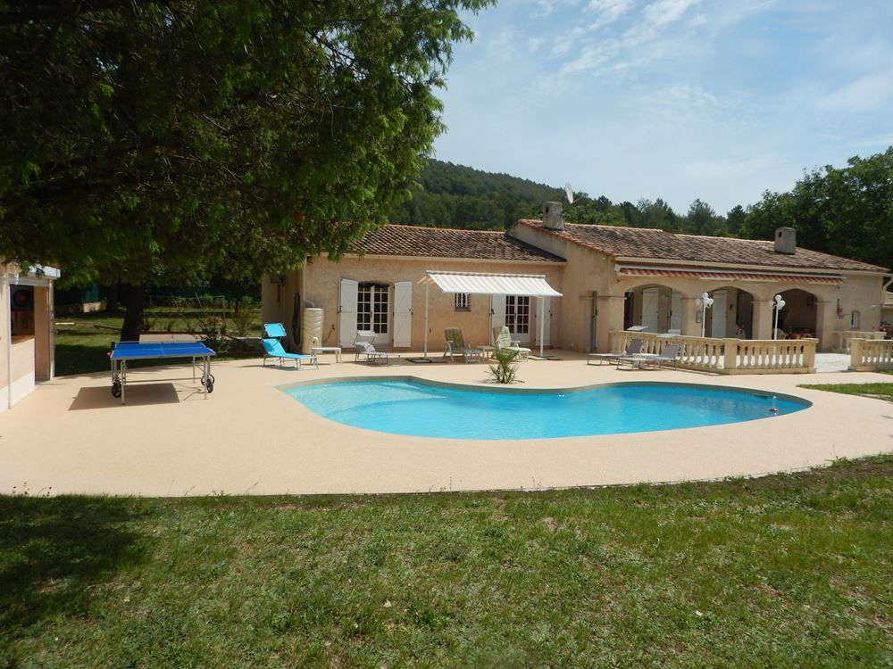 Vue extérieure de la villa